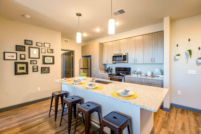 Model Unit Kitchen
