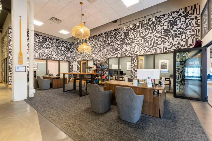 Leasing Office