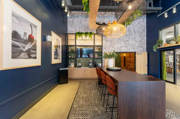 Leasing Office