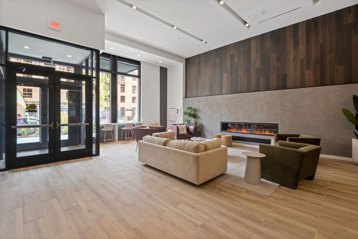 Common Lobby 1