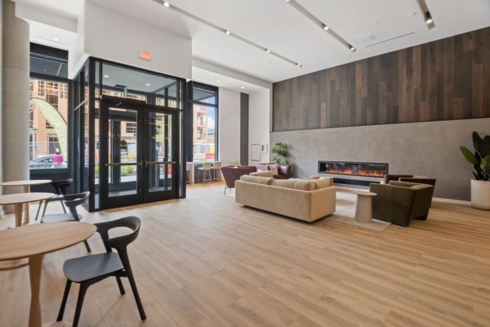 Common Lobby 2