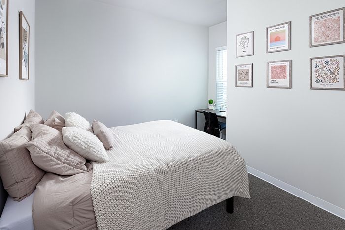 model bedroom