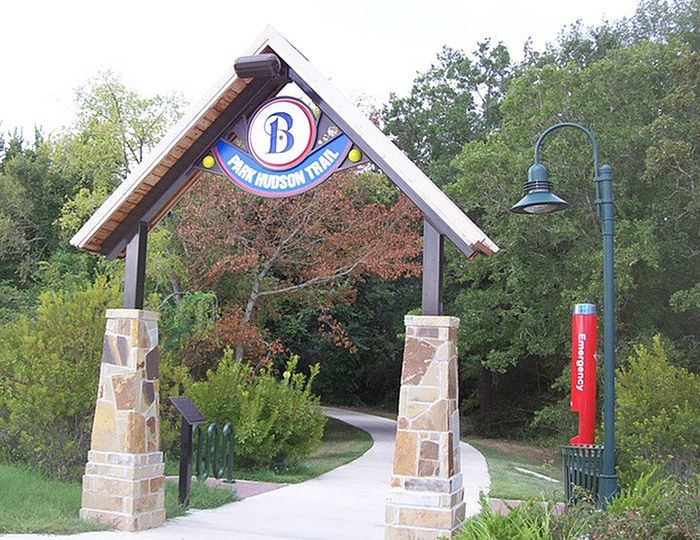 park hudson trail