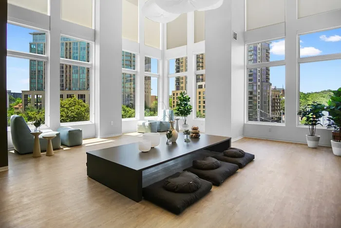 Zen & meditation lounge