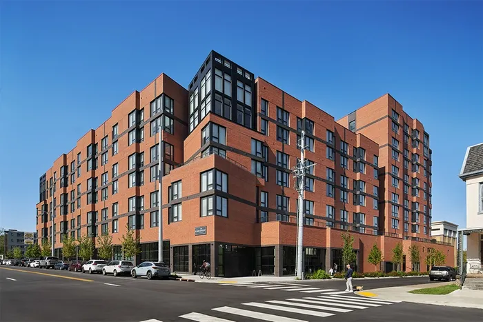 The Broadview at Vanderbilt Exterior