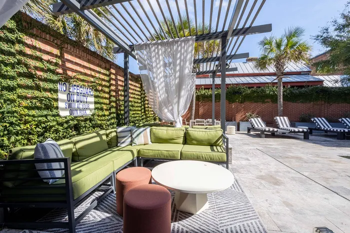 Swimming Pool lounge