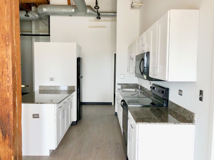 empty model apartment