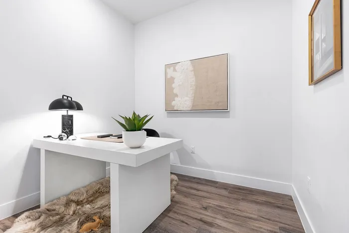 Study | Desk | 1155 Barton Springs