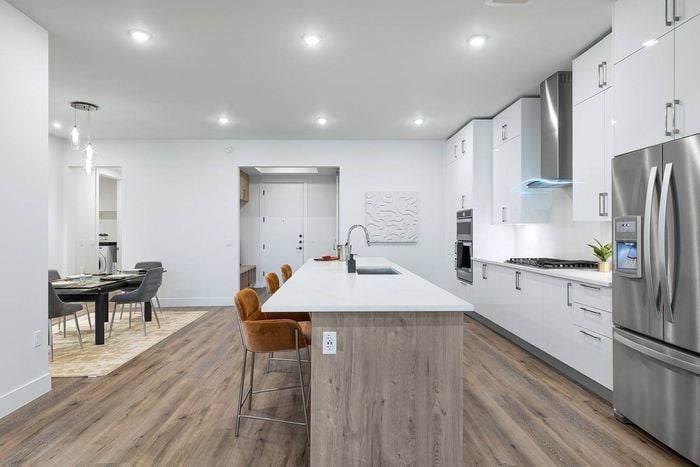 Open-concept Kitchen