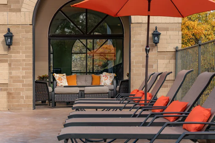 Many places to sit and relax around the pool