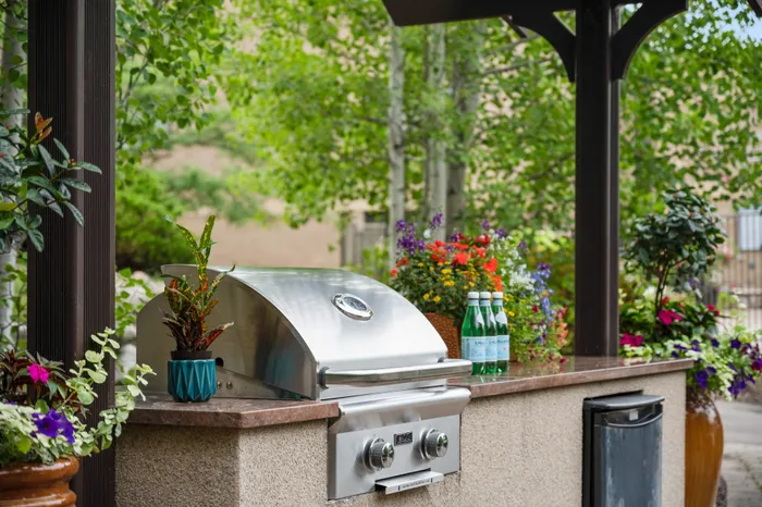 Grilling station