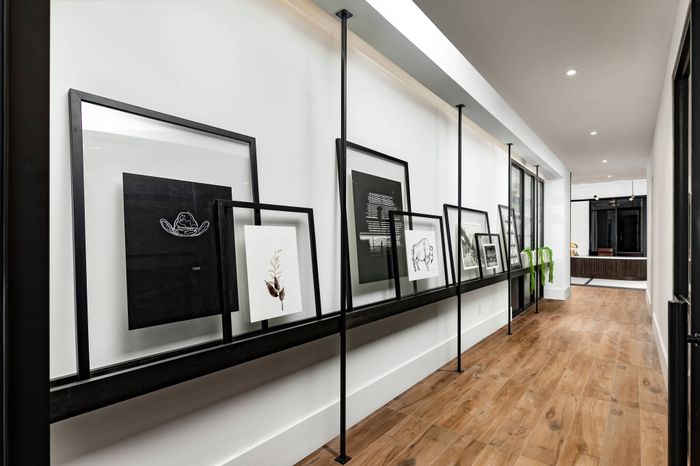 Art Gallery