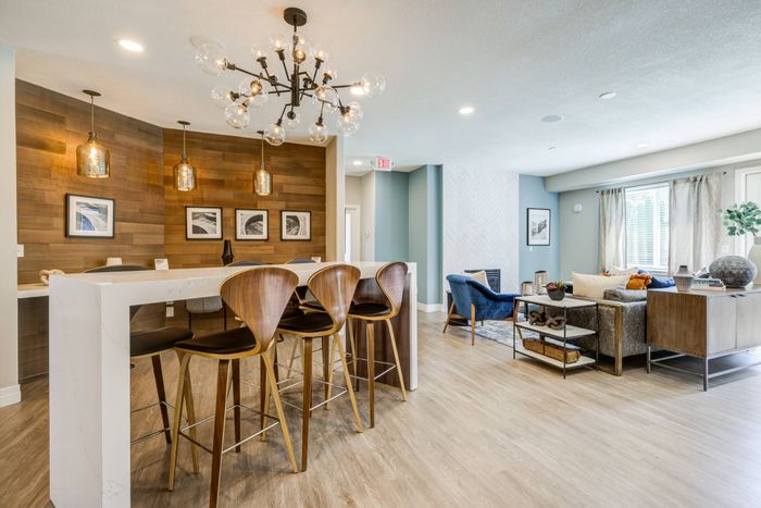 Leasing office