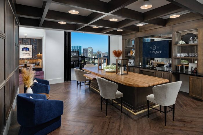 Penthouse Bar and Lounge
