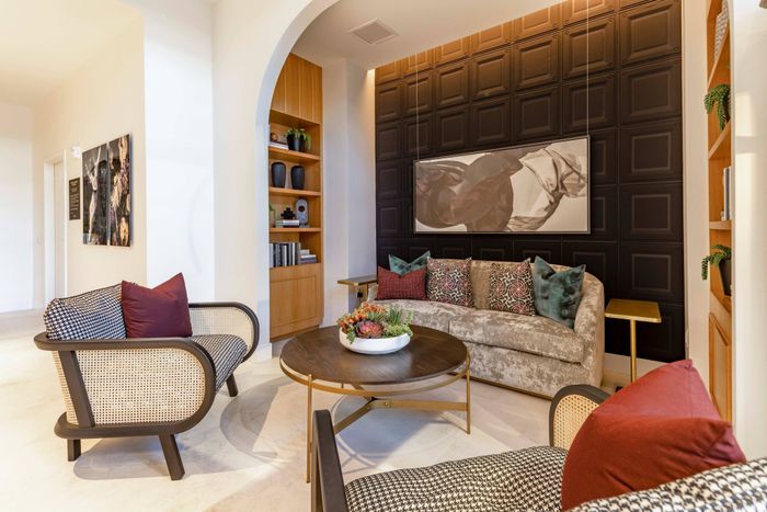 Lounge Area