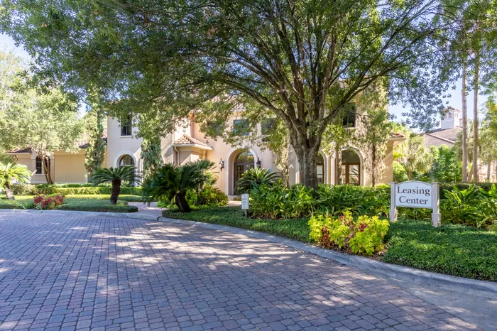 Village on the Lake | Leasing Center