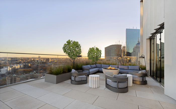 19th floor terrace and entertainment space