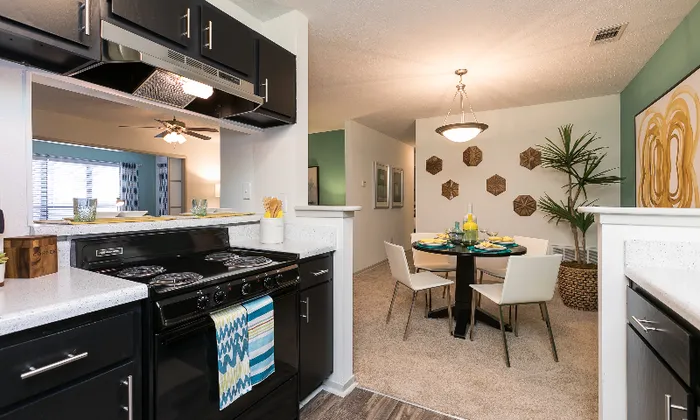 Luxurious Kitchen and Dining Area