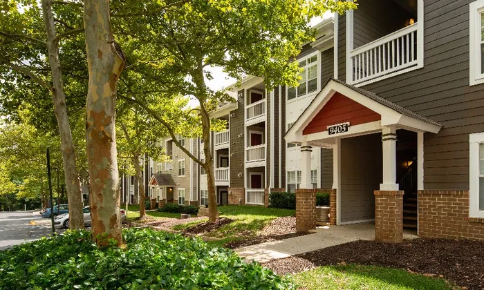 Outside view of apartments and grounds