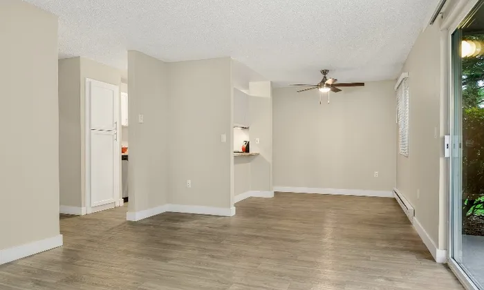 Luxurious Living Area 1