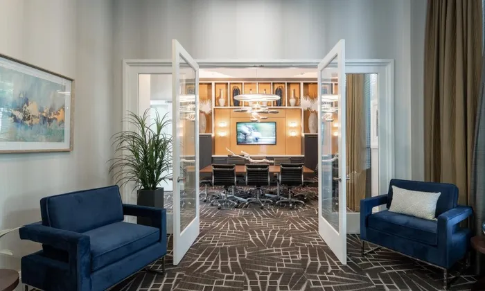Meeting room in the Franklin Delray for residents to use for remote work.