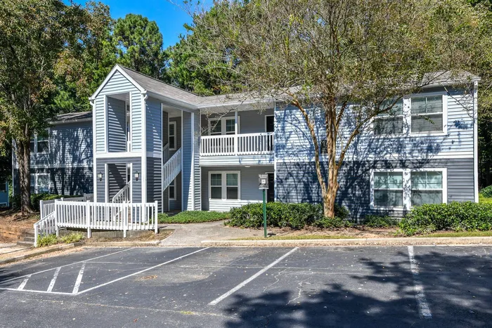 Exterior of Avana Woods Apartments.
