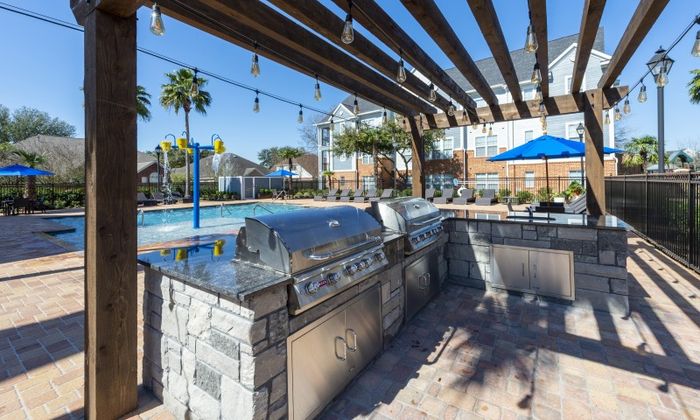 Pool Side Grill