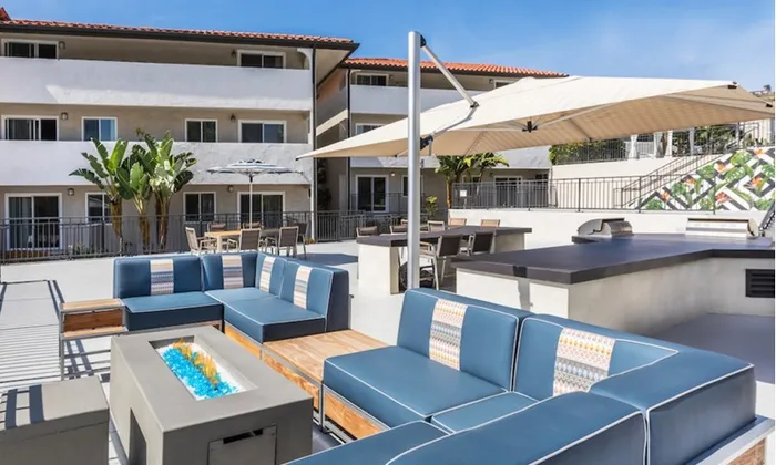 Outdoor Lounge + Firepit