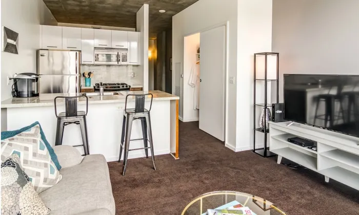 A furnished and luxurious Portland Oregon apartment for rent.