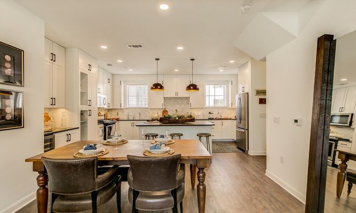 Spacious Dining Room