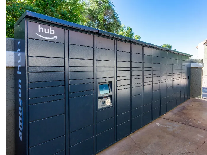 Amazon Package Lockers