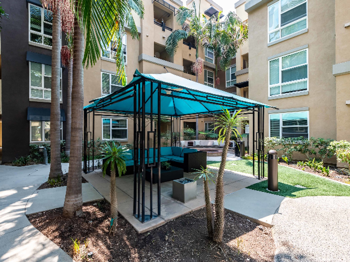 Outdoor Lounge