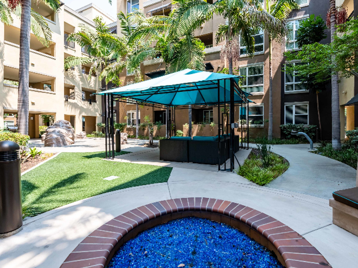 Outdoor Lounge