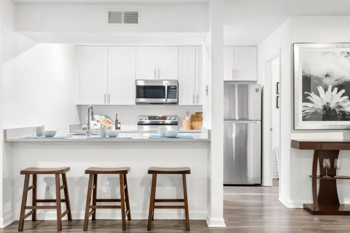 Luxury white kitchen in an apartment near Dunedin, FL.