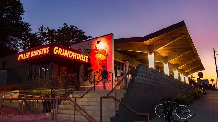 Killer Burgers Grindhouse