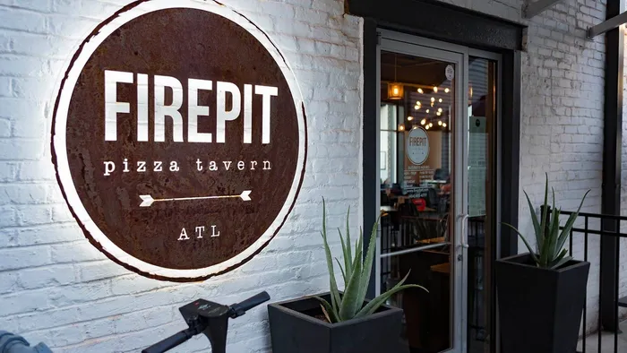 Firepit Pizza Tavern