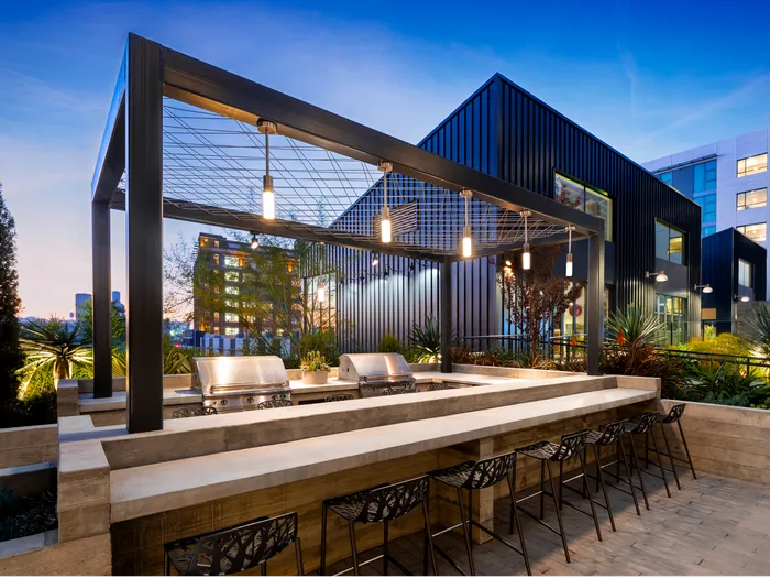 Outdoor Gourmet Kitchen