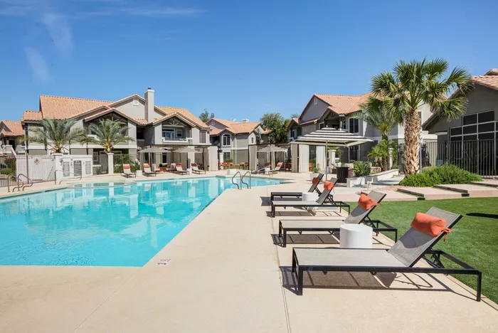 Pool Lounge
