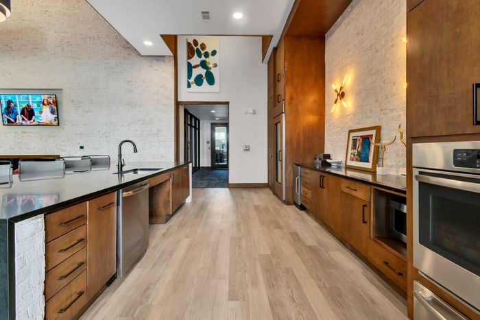 Demo kitchen