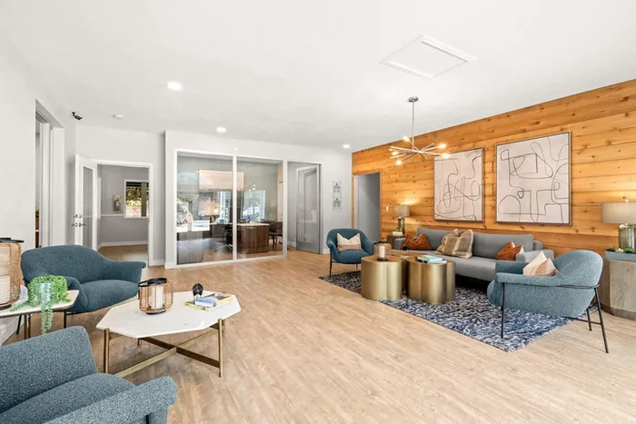 Lobby for Leasing