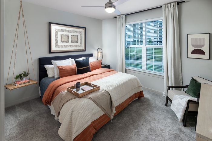 elan sweetwater creek bedroom