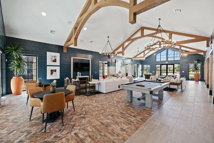 Silos Harvest Green Interior Clubhouse