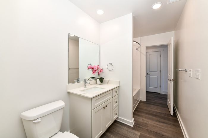 all white bathroom