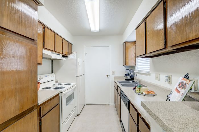 Kitchen | Sabo Village