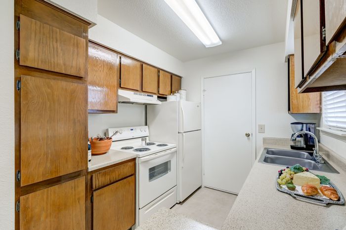 Kitchen | Sabo Village