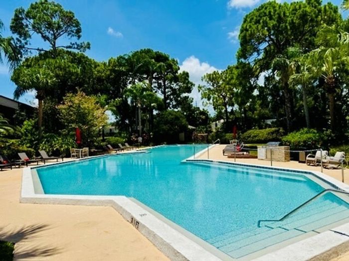 Apartments On Coachman Rd, Clearwater, FL Avana Coachman