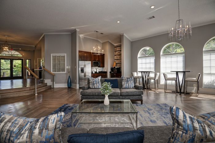 resident lounge