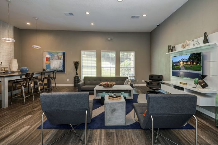 resident lounge