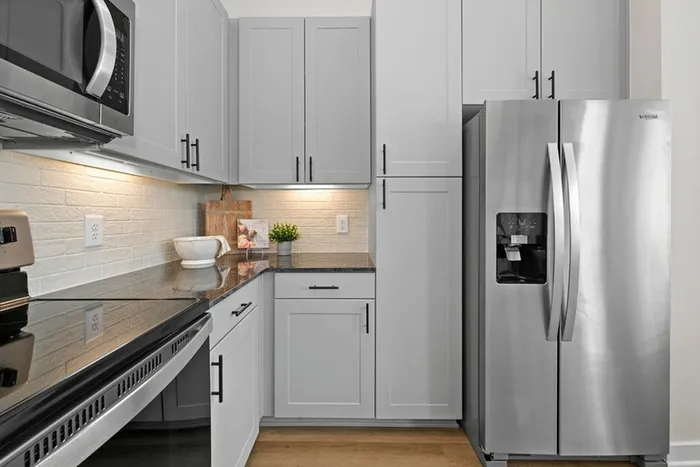Sleek Soft Close Cabinetry