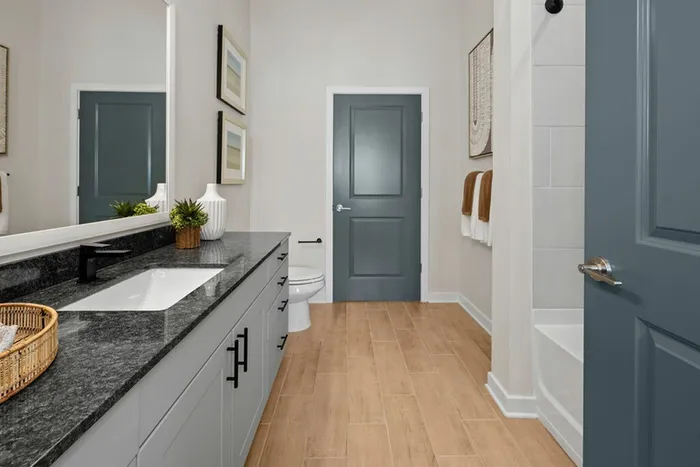 En-Suite Bathroom